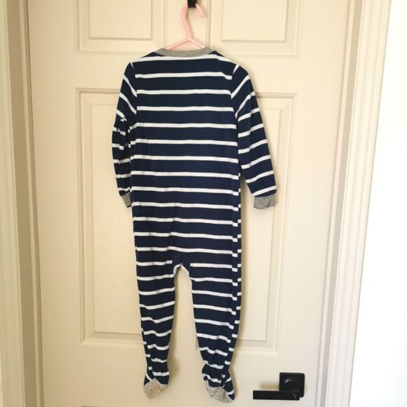 3/$20 Carter's fleece pajama size 3 - Picture 3 of 4